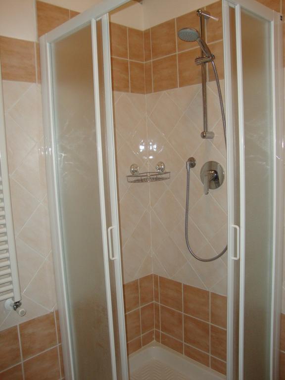 Appartamento Marina Marina Di Carrara Cameră foto